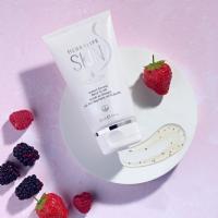 Herbalife SKIN Instant Reveal Berry Scrub